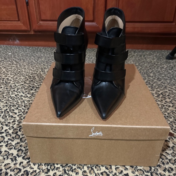 Booties - Picture 3 of 4